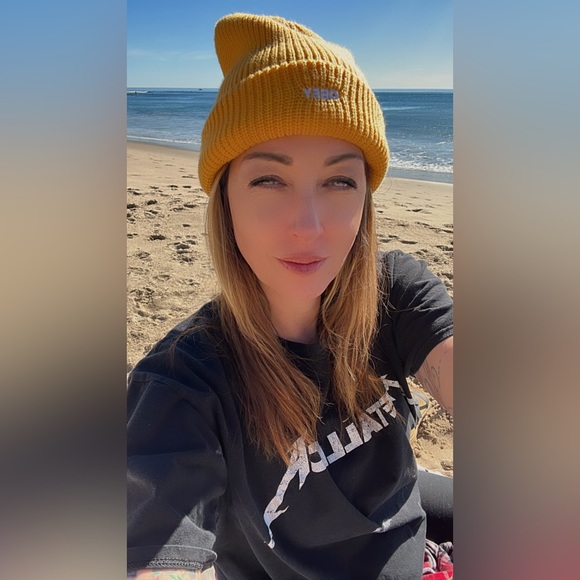 Meet your Posher, Kimberlee3000 of La Lune - Picture 2 of 4